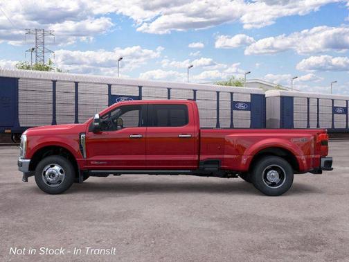 Ruby Red Metallic Tinted Clearcoat 2026 Ford F-350 Lariat Super Duty