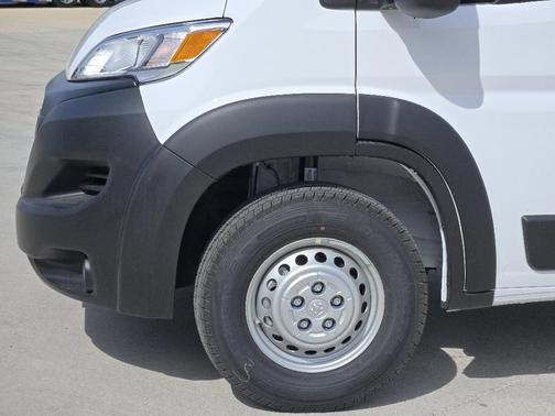 White 2026 RAM ProMaster 2500 High Roof