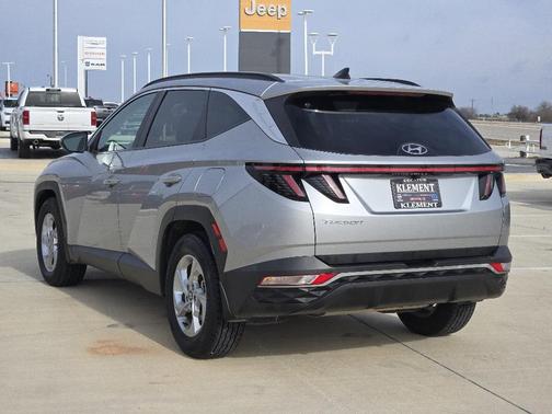 Silver 2022 Hyundai TUCSON SEL