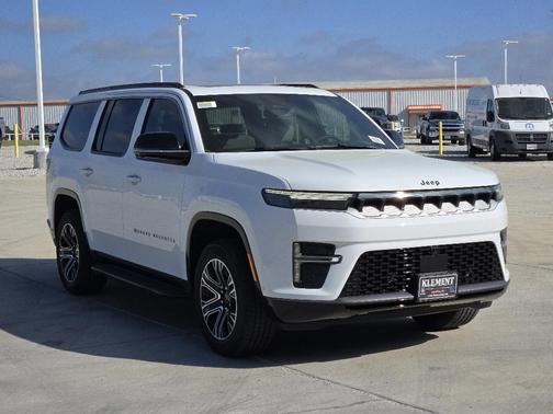 2026 Jeep Grand Wagoneer Base