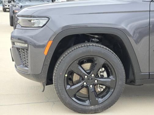 Gray 2026 Jeep Grand Cherokee L Limited