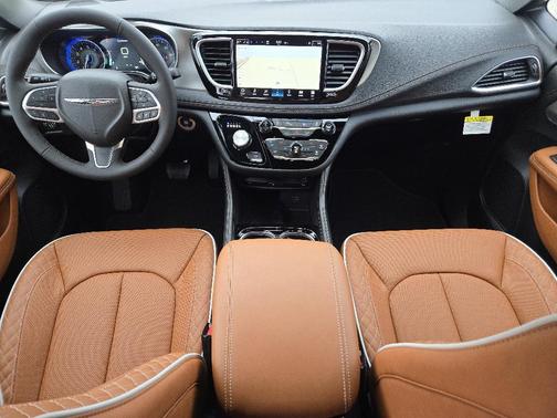White 2026 Chrysler Pacifica Pinnacle