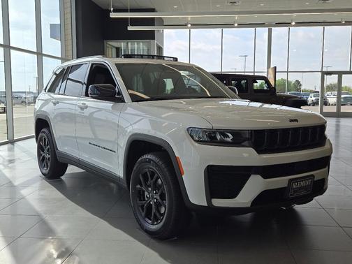 White 2026 Jeep Grand Cherokee Laredo