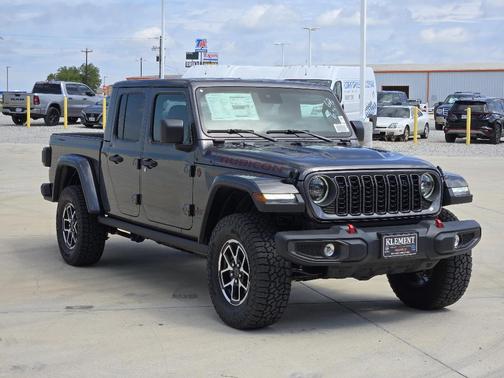 Gray 2025 Jeep Gladiator Rubicon