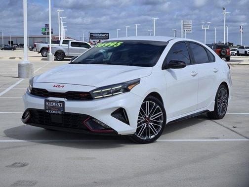 White 2023 Kia Forte GT