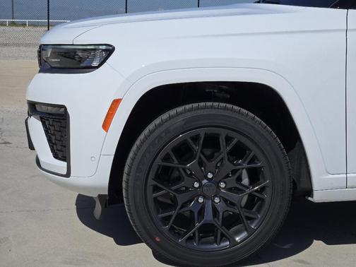 White 2026 Jeep Grand Cherokee L Summit
