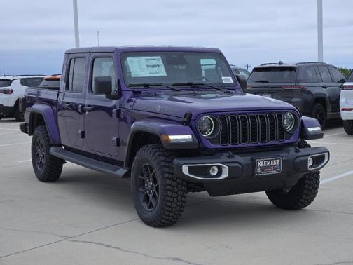 Purple 2026 Jeep Gladiator Texas Trail