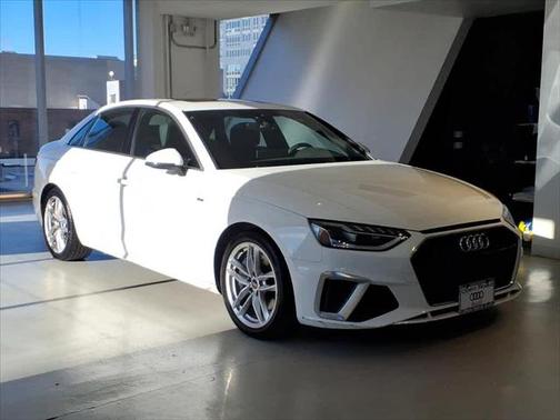 2023 Audi A4 Premium Plus 45 TFSI S line quattro S tronic