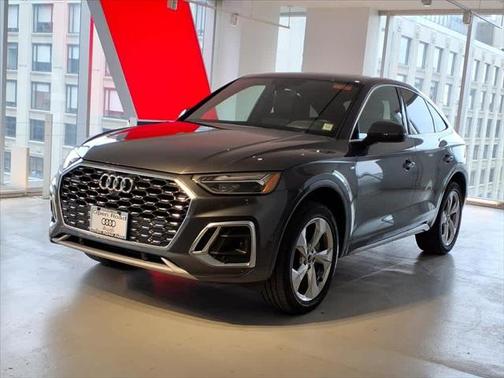 2023 Audi Q5 Sportback Premium Plus 45 TFSI S line quattro S tronic