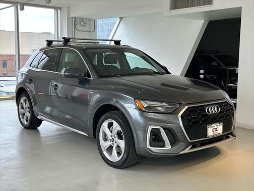 2023 Audi Q5 Premium Plus 45 TFSI S line quattro
