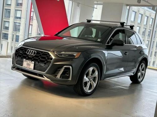 2023 Audi Q5 Premium Plus 45 TFSI S line quattro