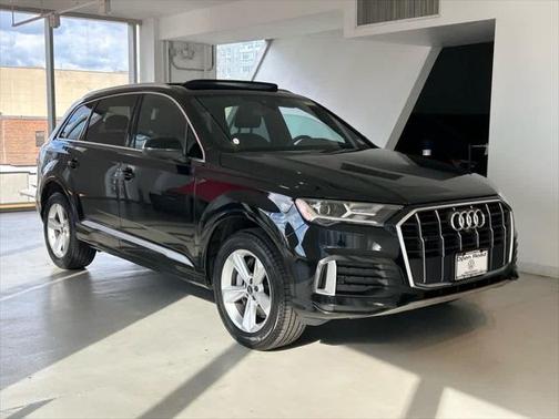 2023 Audi Q7 Premium 45 TFSI quattro Tiptronic