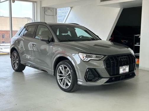 2024 Audi Q3 Premium Plus 45 TFSI S line quattro Tiptronic