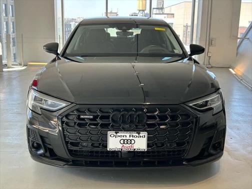 2022 Audi A8 L 55 TFSI quattro Tiptronic