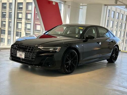 2022 Audi A8 L 55 TFSI quattro Tiptronic