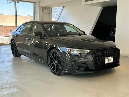 2022 Audi A8 L 55 TFSI quattro Tiptronic