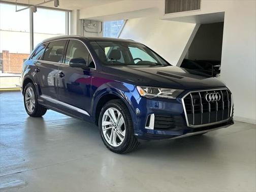 2023 Audi Q7 Premium Plus 45 TFSI quattro Tiptronic