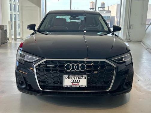 2022 Audi A8 L 55 TFSI quattro Tiptronic