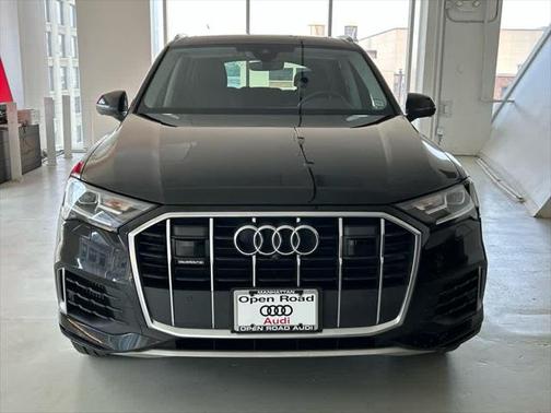 2023 Audi Q7 Premium Plus 55 TFSI quattro Tiptronic