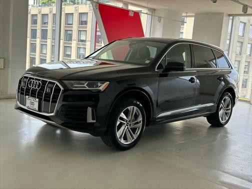 2023 Audi Q7 Premium Plus 55 TFSI quattro Tiptronic