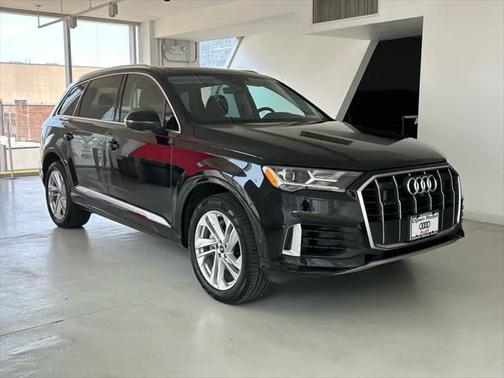 2023 Audi Q7 Premium Plus 55 TFSI quattro Tiptronic