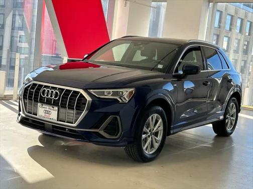 2023 Audi Q3 Premium Plus 45 TFSI S line quattro Tiptronic