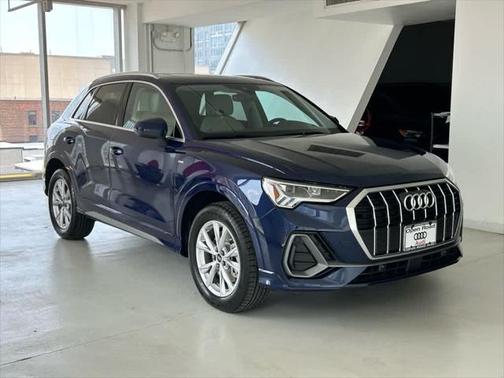 2023 Audi Q3 Premium 45 TFSI S line quattro Tiptronic