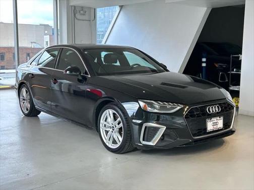 2023 Audi A4 Premium Plus 45 TFSI S line quattro S tronic