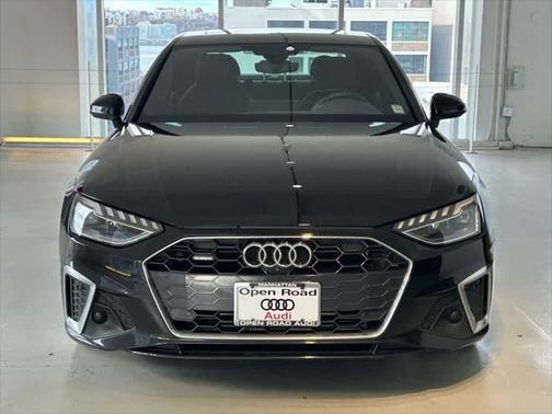 2023 Audi A4 Premium Plus 45 TFSI S line quattro S tronic