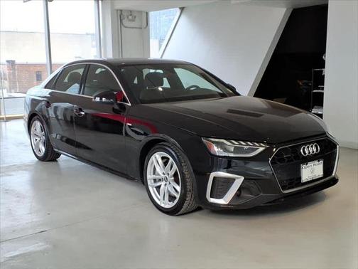 2023 Audi A4 Premium Plus 45 TFSI S line quattro S tronic