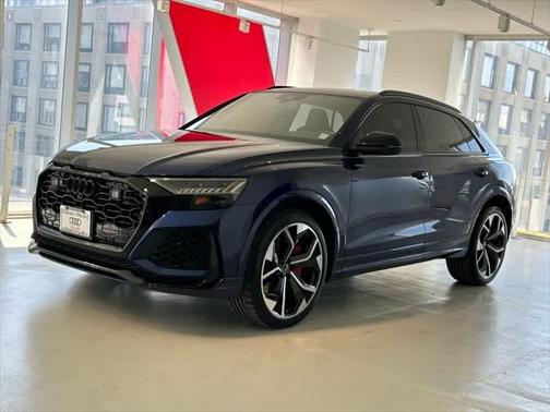 2022 Audi RS Q8 TFSI quattro Tiptronic