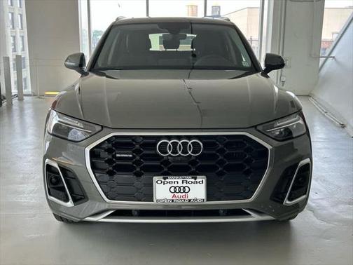 2025 Audi Q5 Premium Plus 45 TFSI S line quattro S tronic
