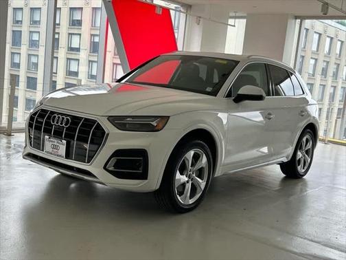 2021 Audi Q5 Premium Plus 45 TFSI quattro S tronic