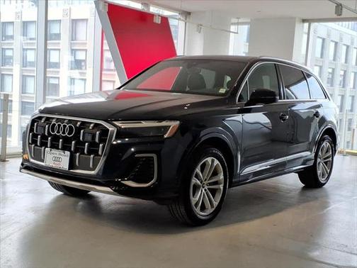 2025 Audi Q7 Premium Plus 55 TFSI quattro Tiptronic