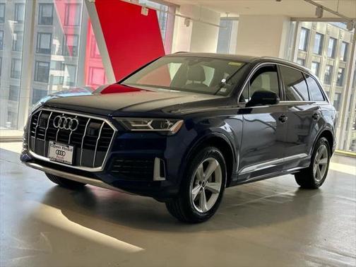 2022 Audi Q7 Premium Plus 45 TFSI quattro Tiptronic