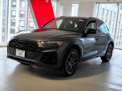 2023 Audi SQ5 Premium Plus TFSI quattro Tiptronic