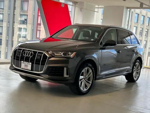 2023 Audi Q7 Premium Plus 55 TFSI quattro Tiptronic
