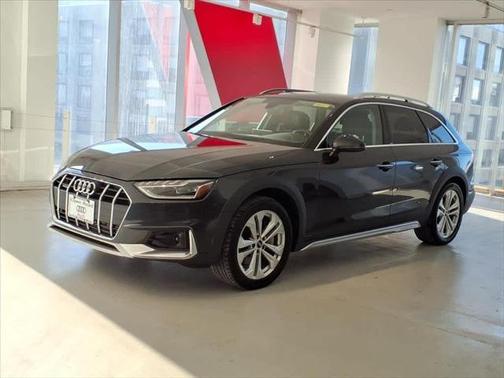 2023 Audi A4 allroad Premium Plus 45 TFSI quattro S tronic