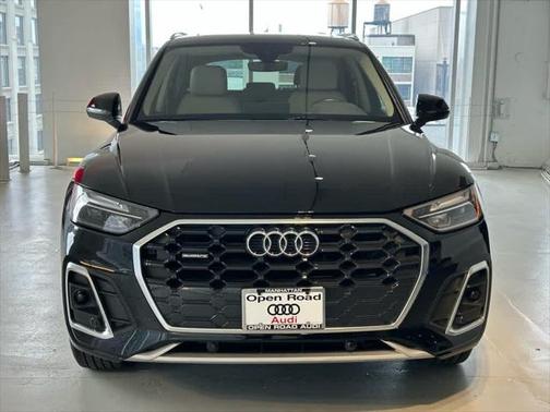 2023 Audi Q5 Premium 45 TFSI S line quattro