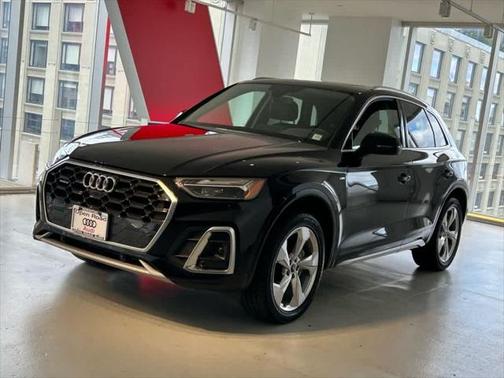2023 Audi Q5 Premium Plus 45 TFSI S line quattro