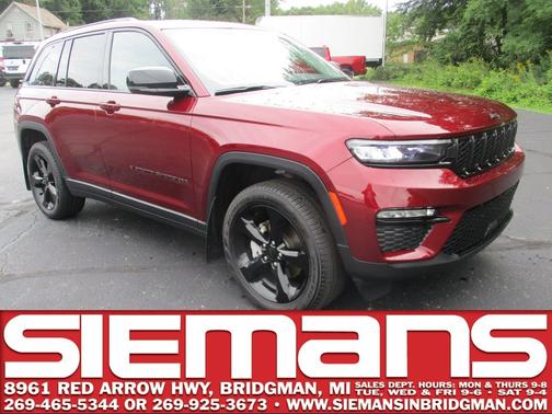Velvet Red Pearlcoat 2024 Jeep Grand Cherokee Limited