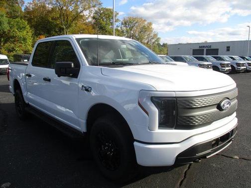 2025 Ford F-150 Lightning XLT