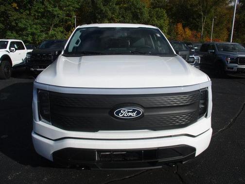2025 Ford F-150 Lightning XLT