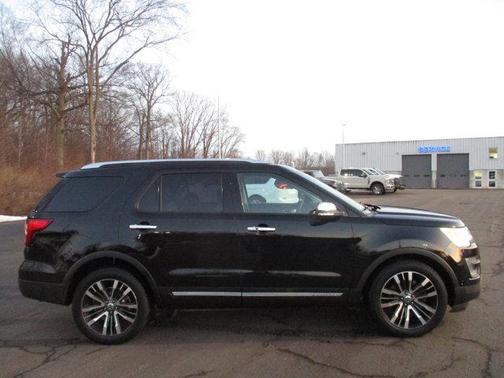 2016 Ford Explorer Platinum