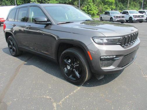 2023 Jeep Grand Cherokee Limited X
