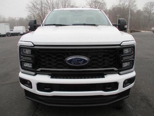 2025 Ford F-250 XL