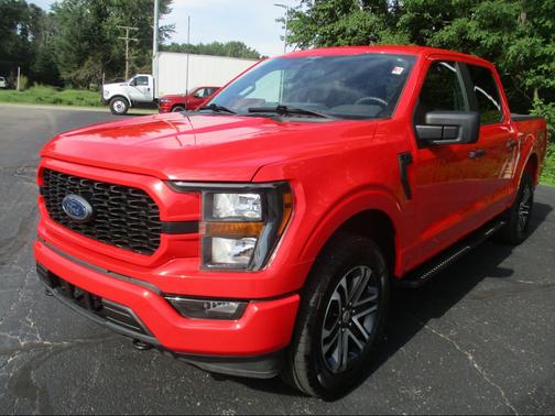 Race Red 2023 Ford F-150 XL