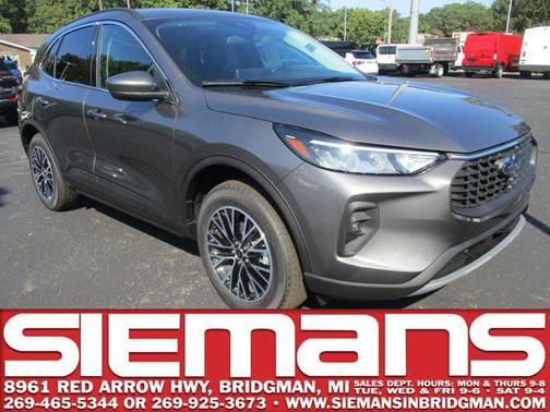 Carbonized Gray Metallic 2025 Ford Escape PHEV Base SUV