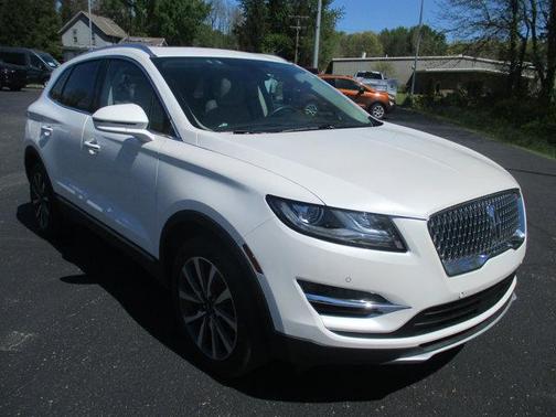 White 2019 Lincoln MKC Reserve
