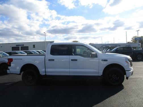 2025 Ford F-150 Lightning XLT